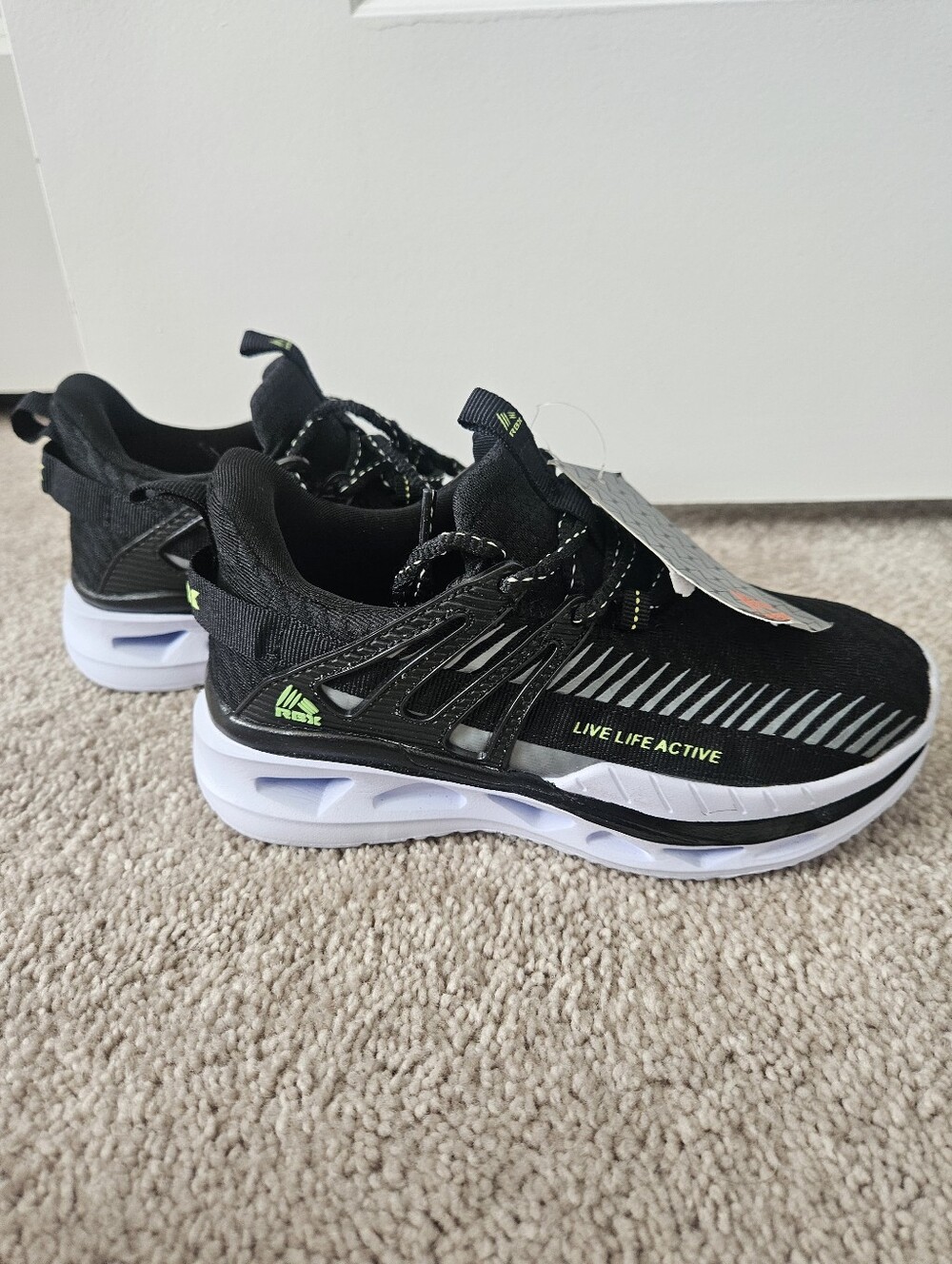 NWT Boys RBX Black Athletic Sneakers Live Life Active Size 1